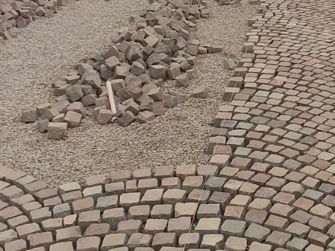 خدمات نصب سنگفرش